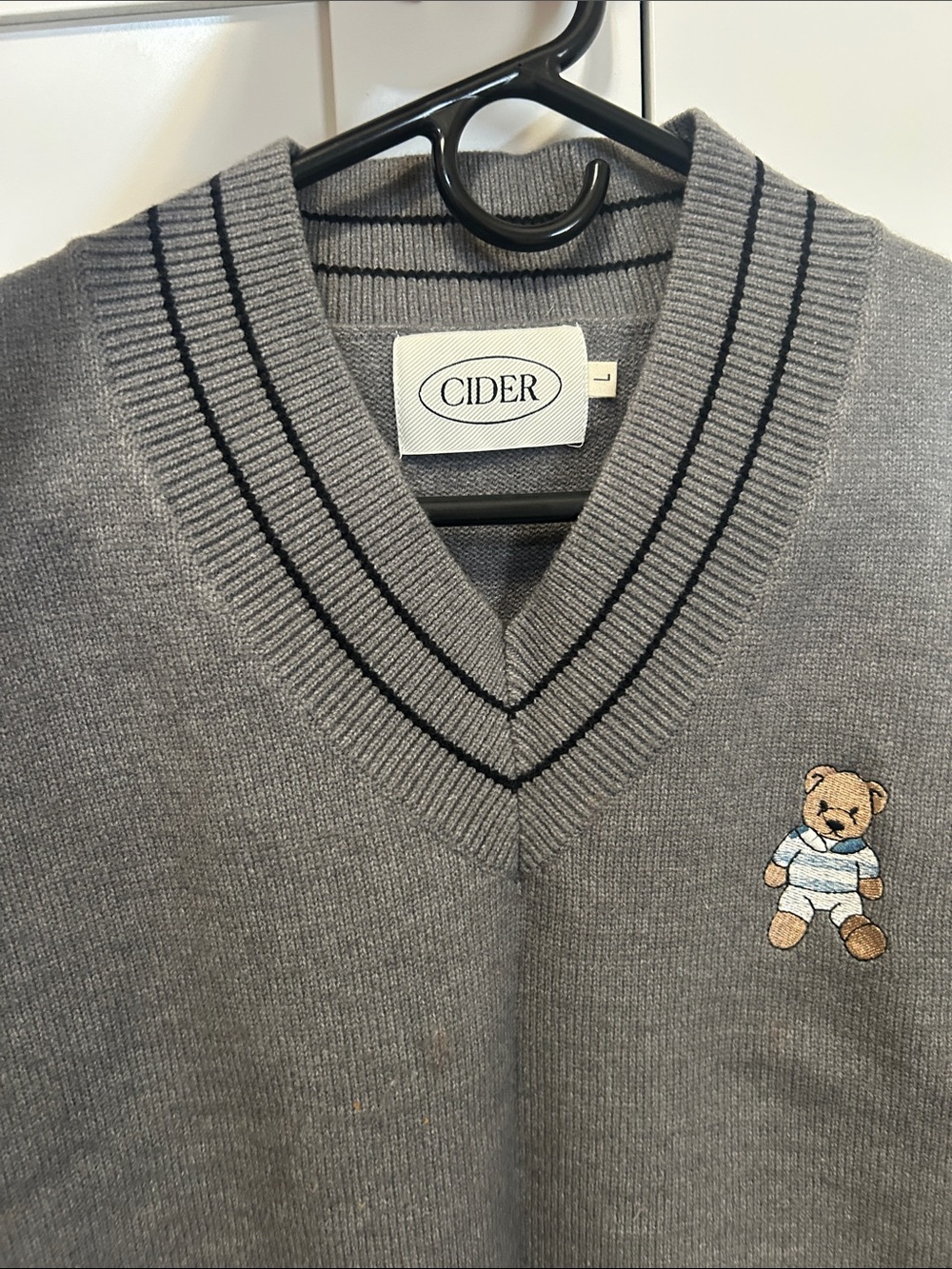 Cider Women’s Gray V-Neck Knit Sweater Vest with Teddy Bear Patch - Picture 8 of 10